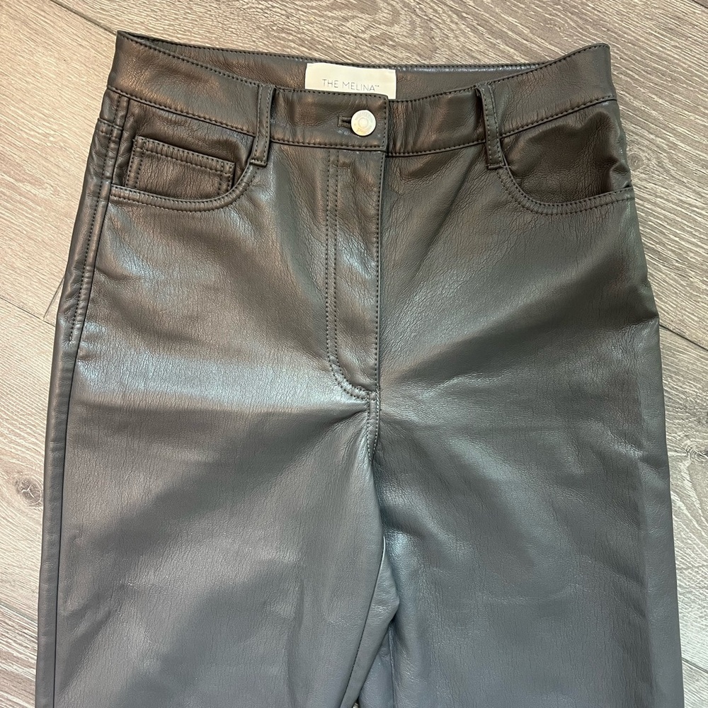 Aritzia cropped melina trousers